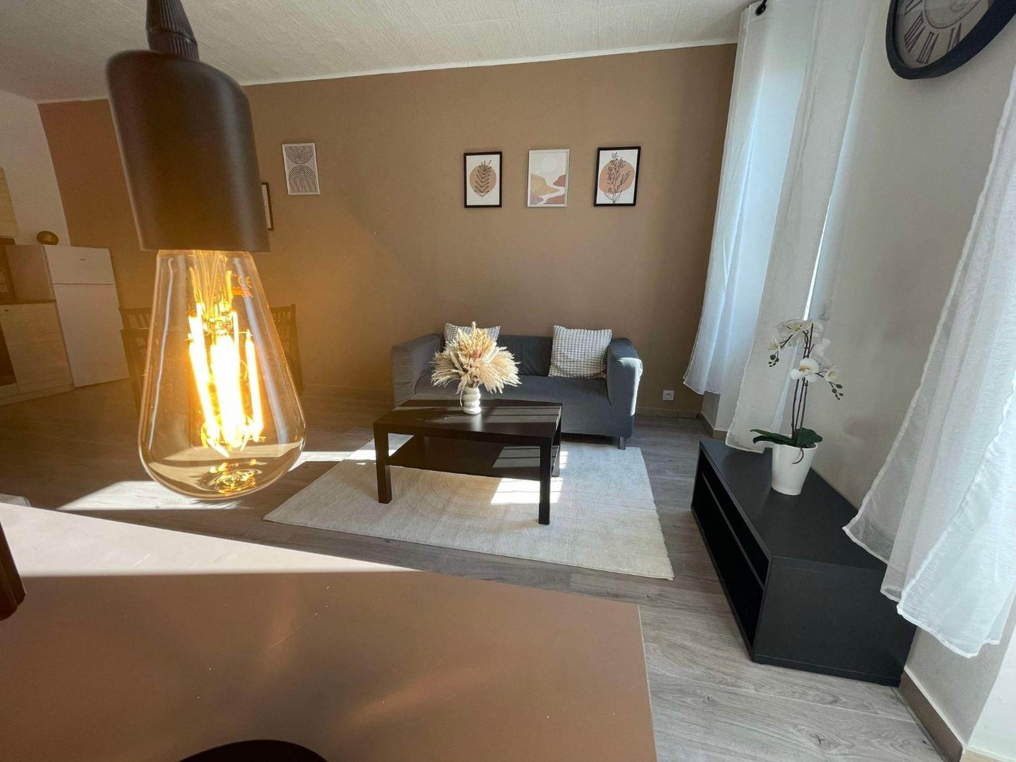 Marseille Centre - Wifi - Lave Et Seche Linge - Calme - Cuisineアパートメント エクステリア 写真